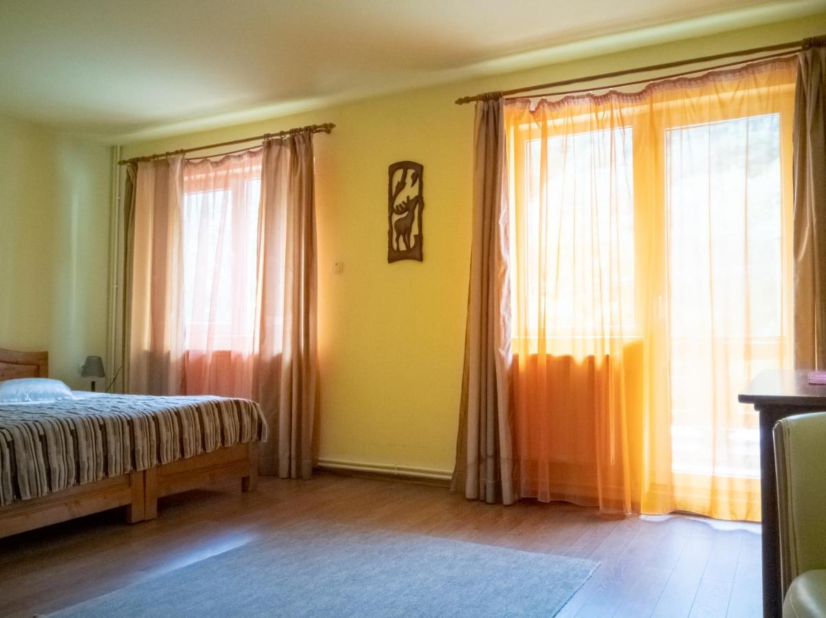 Pensiunea Amada Leresti Εξωτερικό φωτογραφία